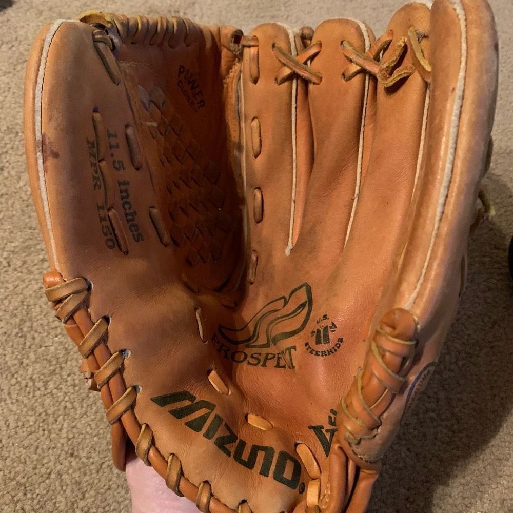Mizuno MPR 1150 11.5” Prospect Power Lock RHT Baseball Glove